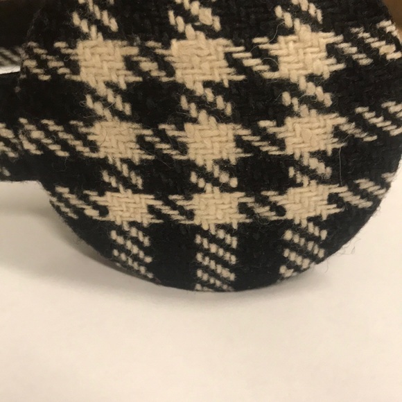 Burberry Accessories - Burberry wool nova earmuffs